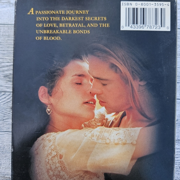 Legends of the Fall VHS Brad Pitt Anthony Hopkins Rated R Western Drama - Picture 2 of 7